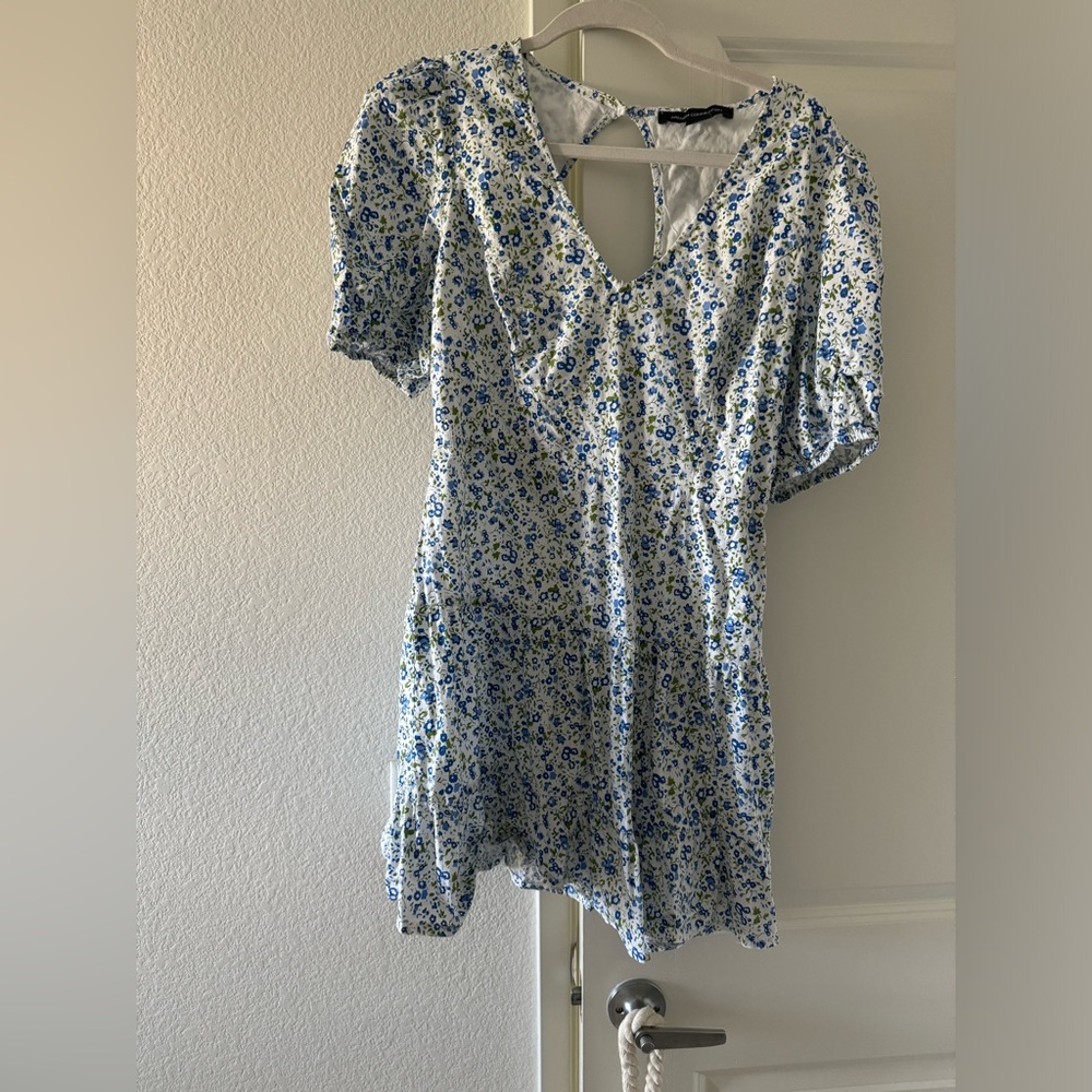 Mini dress